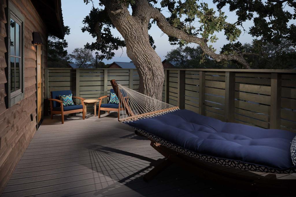 Camp Lucy Hotel Dripping Springs Bagian luar foto