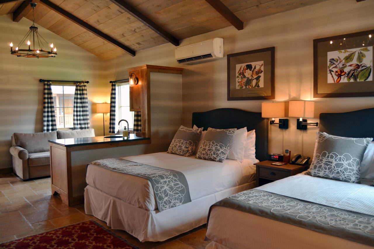 Camp Lucy Hotel Dripping Springs Bagian luar foto