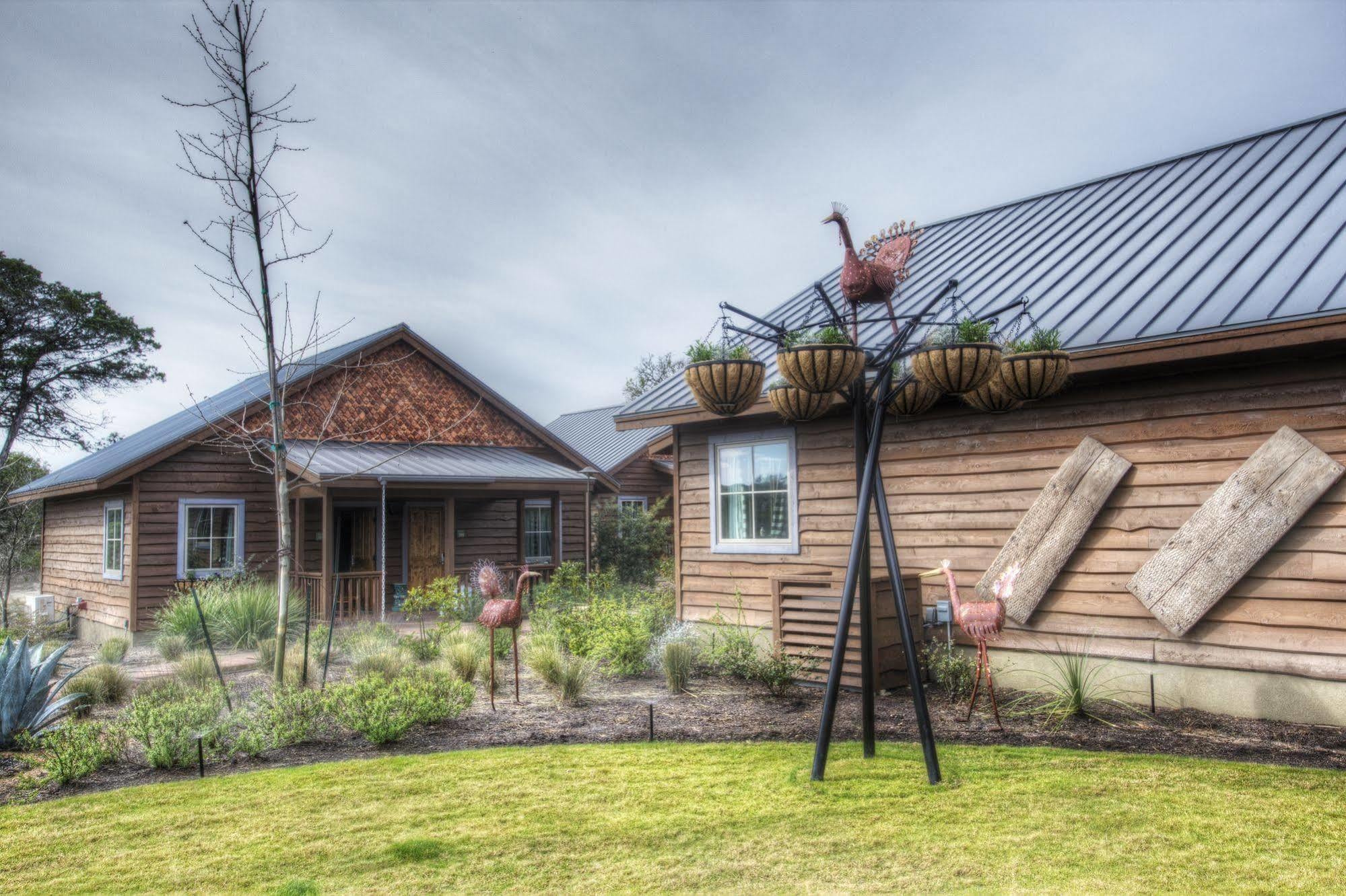 Camp Lucy Hotel Dripping Springs Bagian luar foto