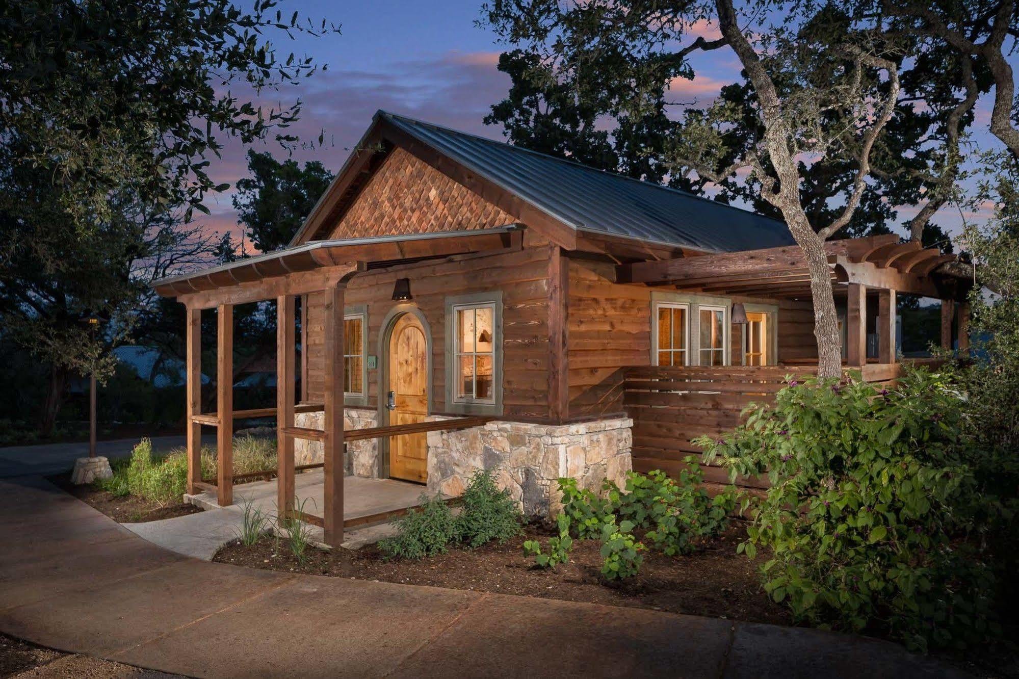 Camp Lucy Hotel Dripping Springs Bagian luar foto