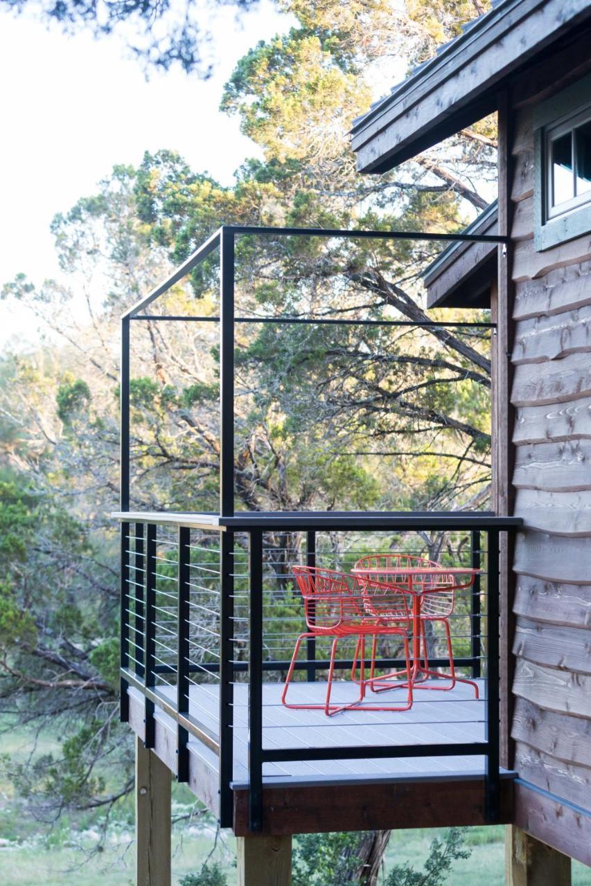 Camp Lucy Hotel Dripping Springs Bagian luar foto