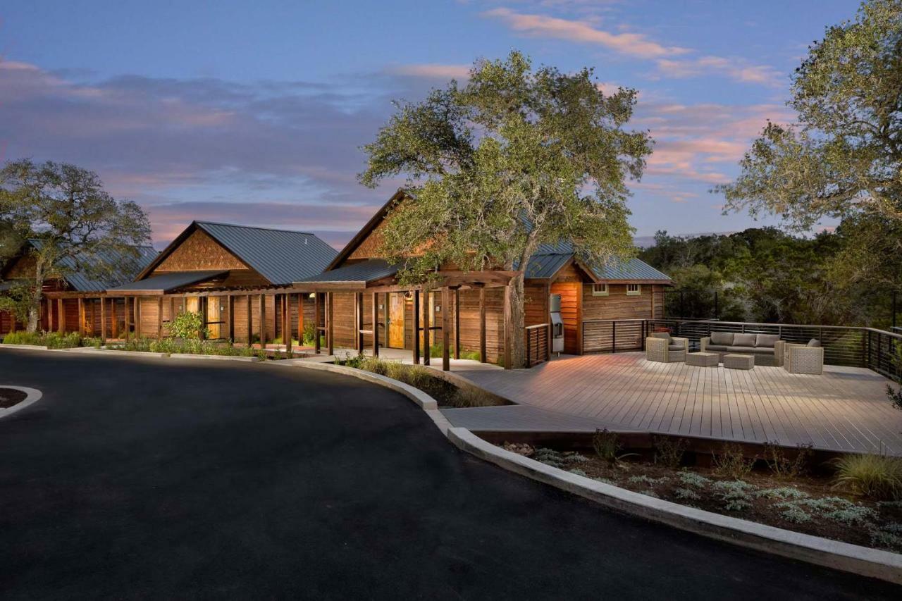 Camp Lucy Hotel Dripping Springs Bagian luar foto