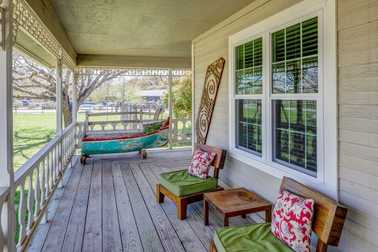 Camp Lucy Hotel Dripping Springs Bagian luar foto